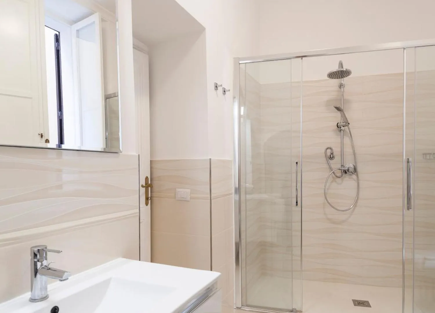 Appartamento Casa Valentina In Trevi Roma